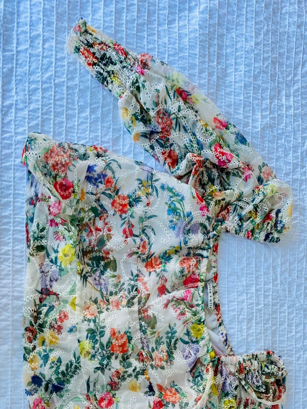 Alice + Olivia top